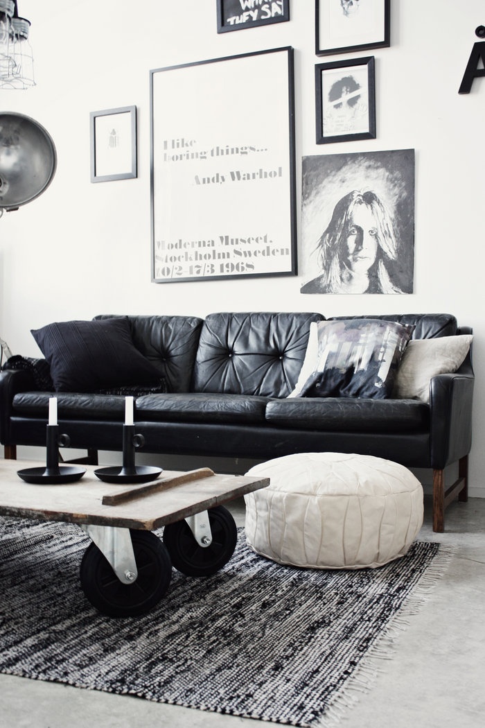 Black and White Living Room Design Inspiration