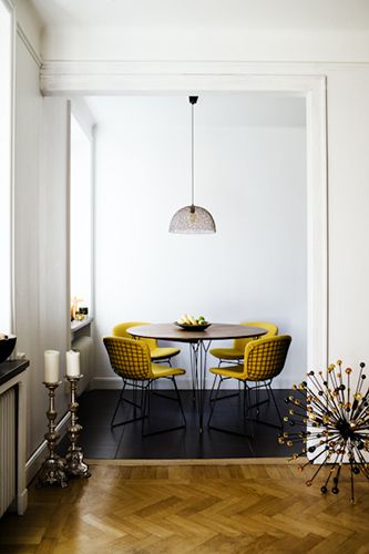 Corner Dining Room Design Inspiration
