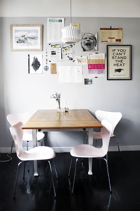 Cute Dining Room Table for 4