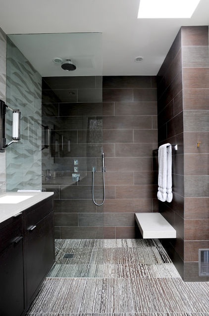 Sleek and Contemporary Bathroom Design Inspiration