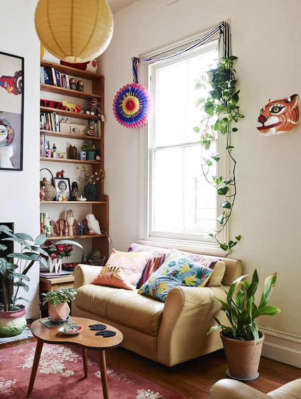 Eclectic Living Room Decor