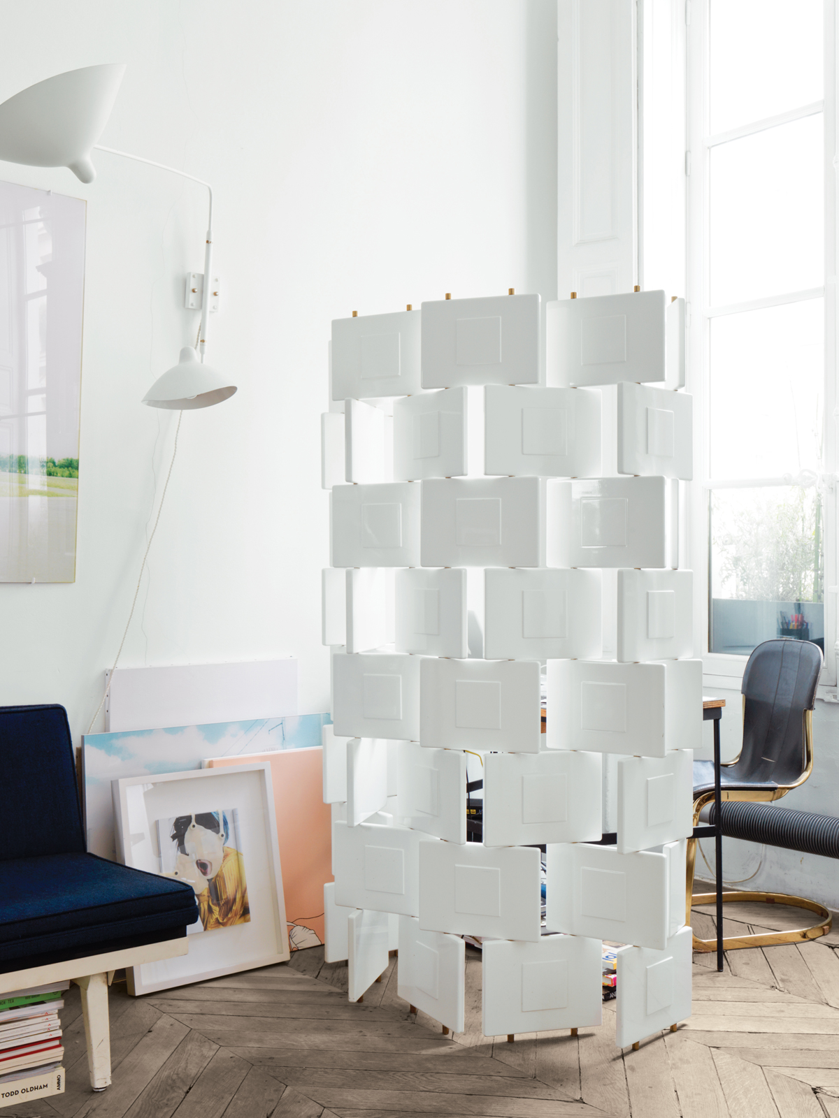 Eileen Gray Inspired Screen-Partition