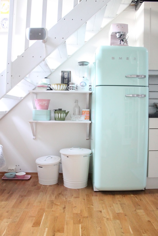 Mod Mint Refrigerator