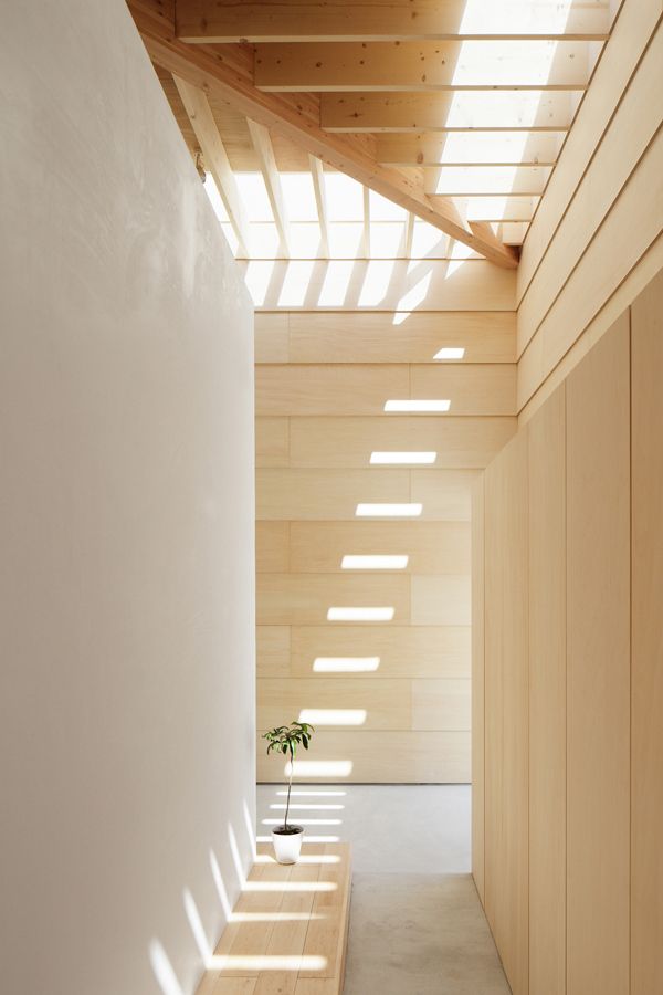 Slotted Roof Covers Entry Way